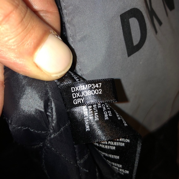DKNY Grey Winter Coat quilted on inside Size L Men’s Authentic - Picture 10 of 12